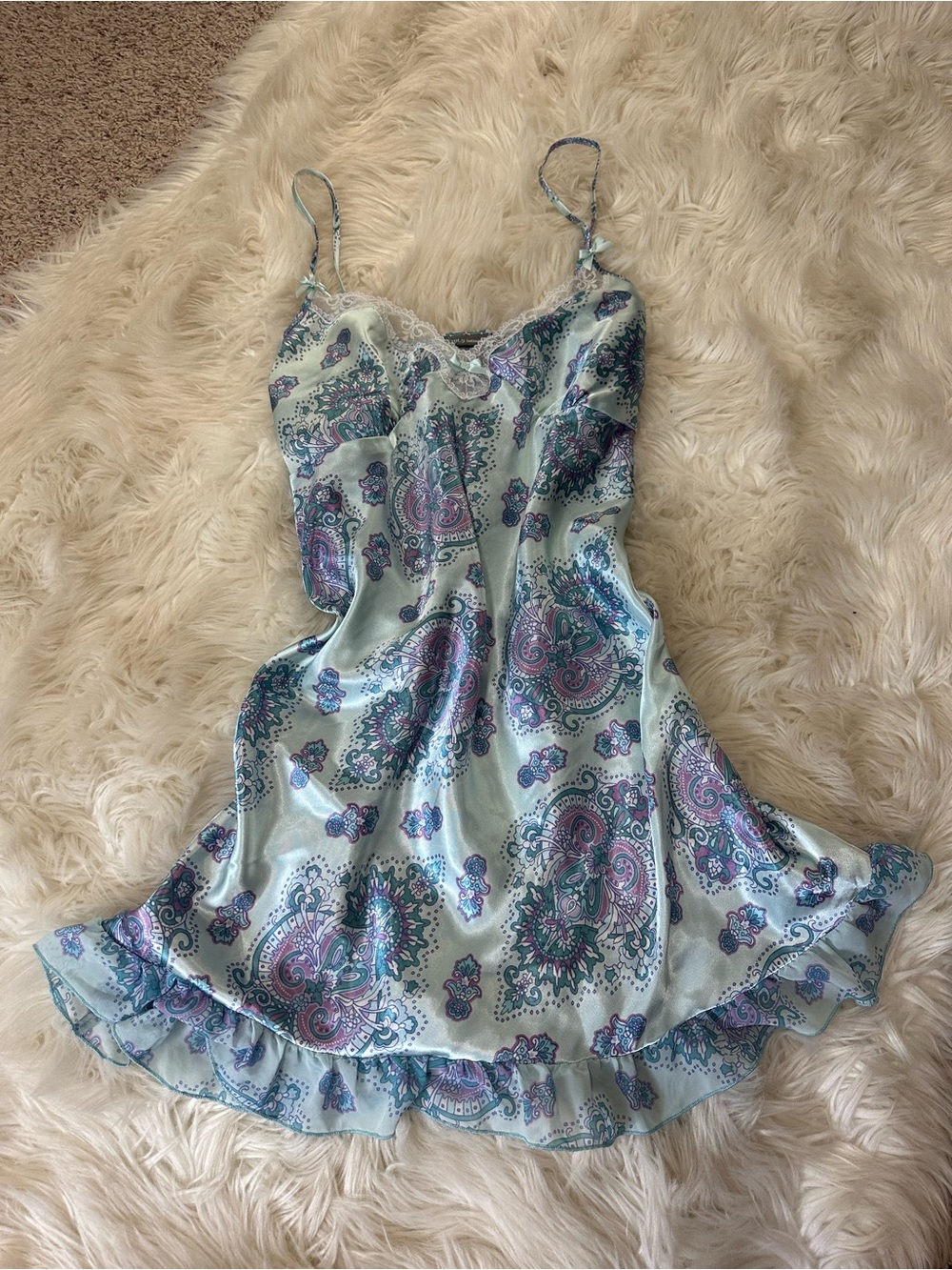 Vintage Y2K Apt. 9 Light Blue Paisley Satin Chemise with Purple Accents